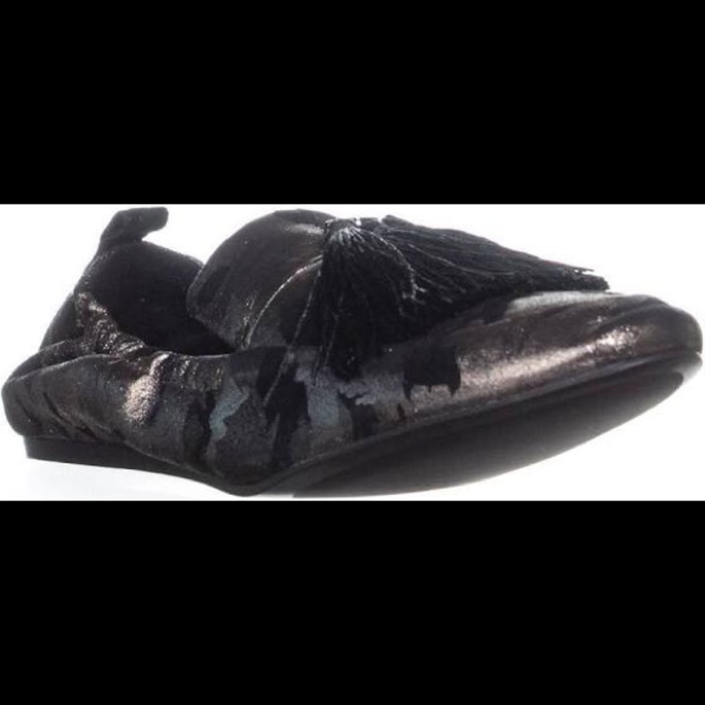 Nine West women’s Ballard Flat